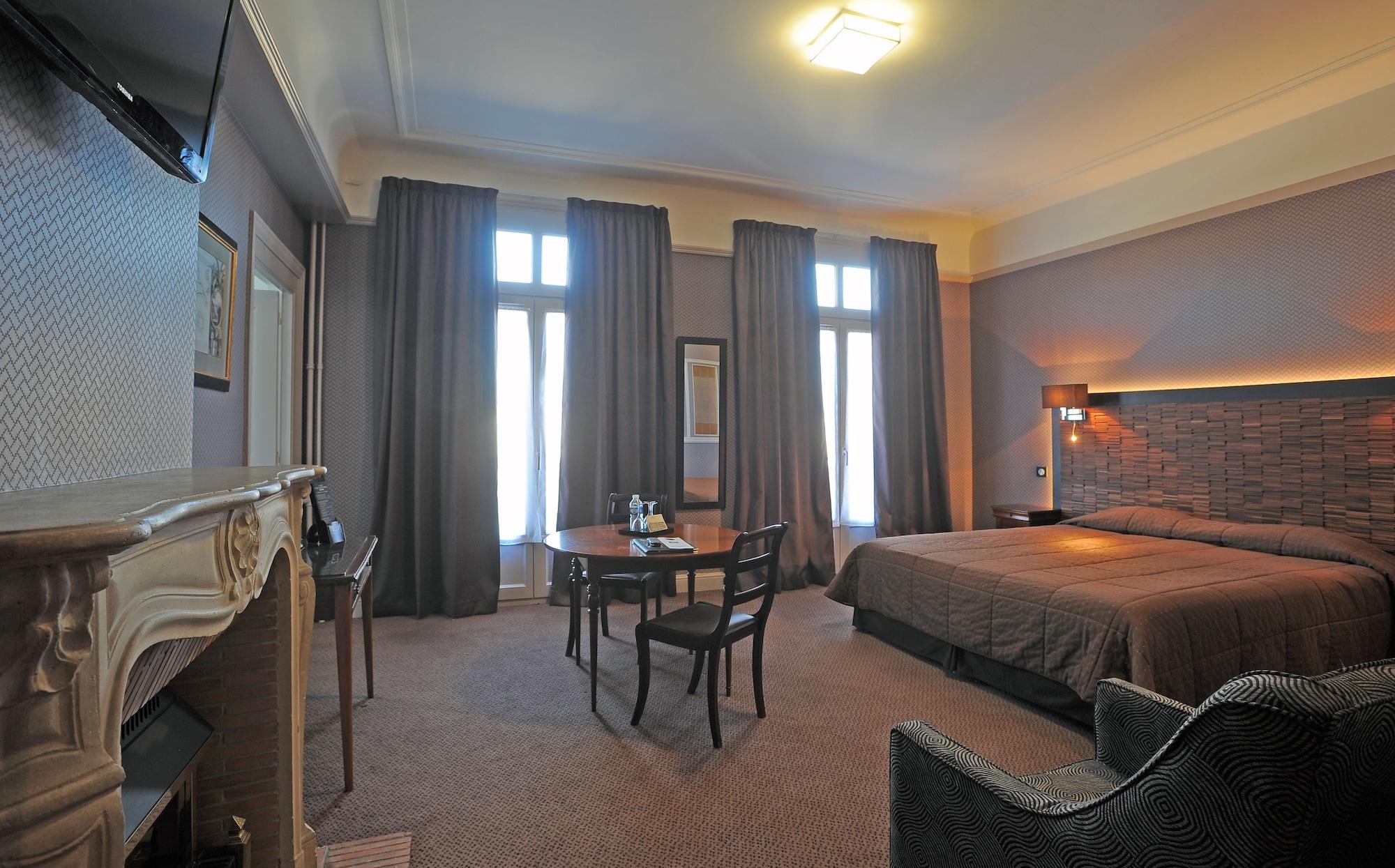 Le Grand 4*