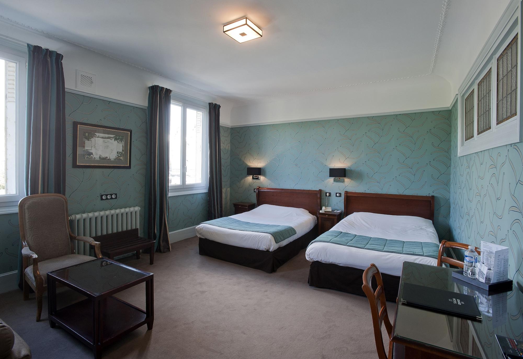 Hotel Le Grand 4*